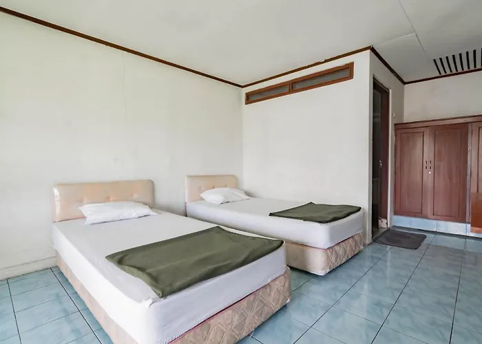 Hotel Lembah Nyiur Cikopo Redpartner Puncak